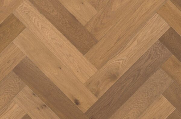 HERRINGBONE DINGLE OAK 120 X 18 X 600MM (L&R) 0.72M2